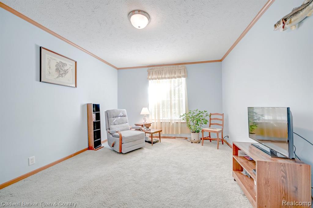 11108 Wood Run Circle, South Lyon, MI 48178 — Photo 26