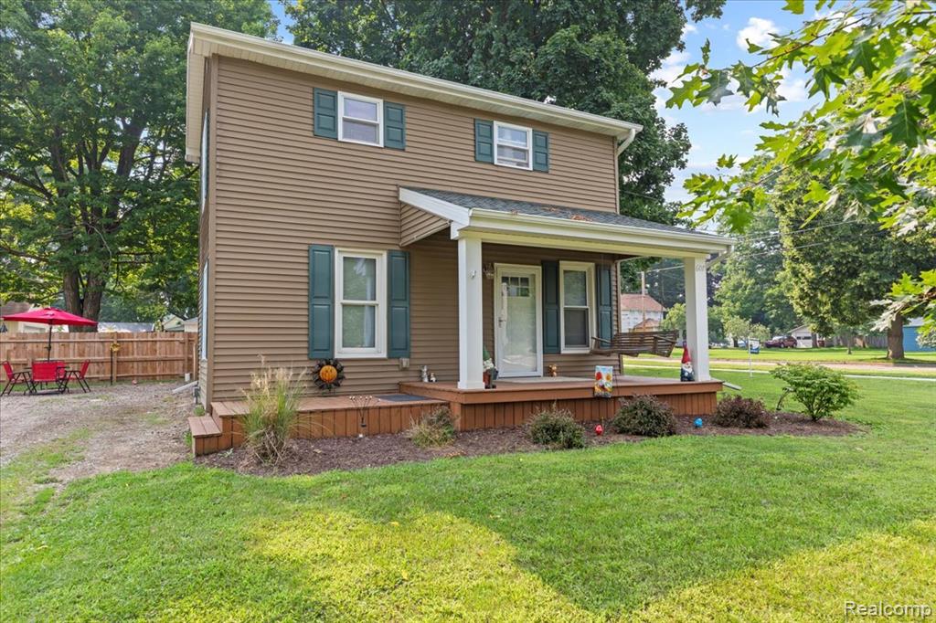 607 W Henry Street, Charlotte, MI 48813 — Photo 3