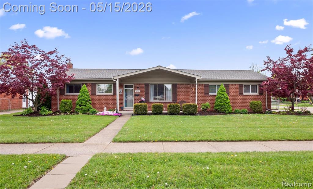 40769 Flagstaff Drive, Sterling Heights, MI 48313 — Photo 6