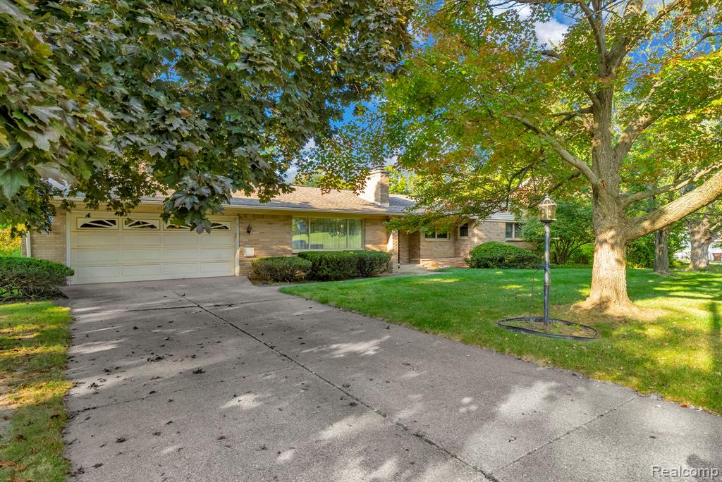 4320 Mar Moor Drive, Lansing, MI 48917 — Photo 27