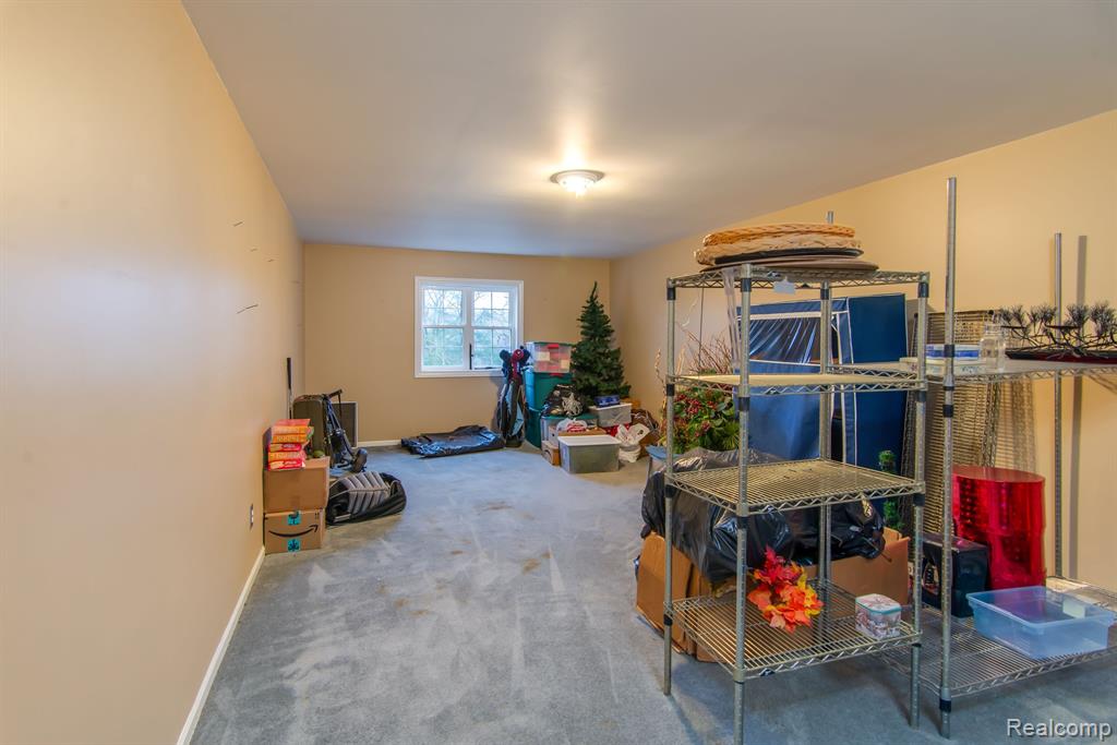 4090 PERRYVILLE Road, Ortonville, MI 48462 — Photo 35