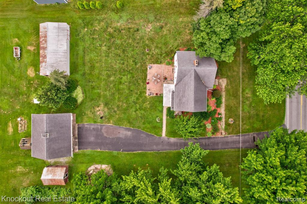 6814 Curtis Road, Bridgeport, MI 48722 — Photo 44