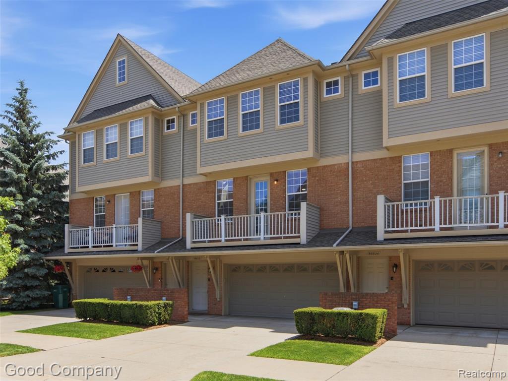 56612 Sunset Drive, Utica, MI 48316 — Photo 2