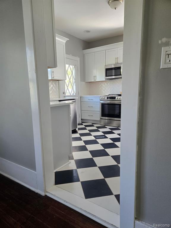 2534 Lamothe Street, Detroit, MI 48206 — Photo 15