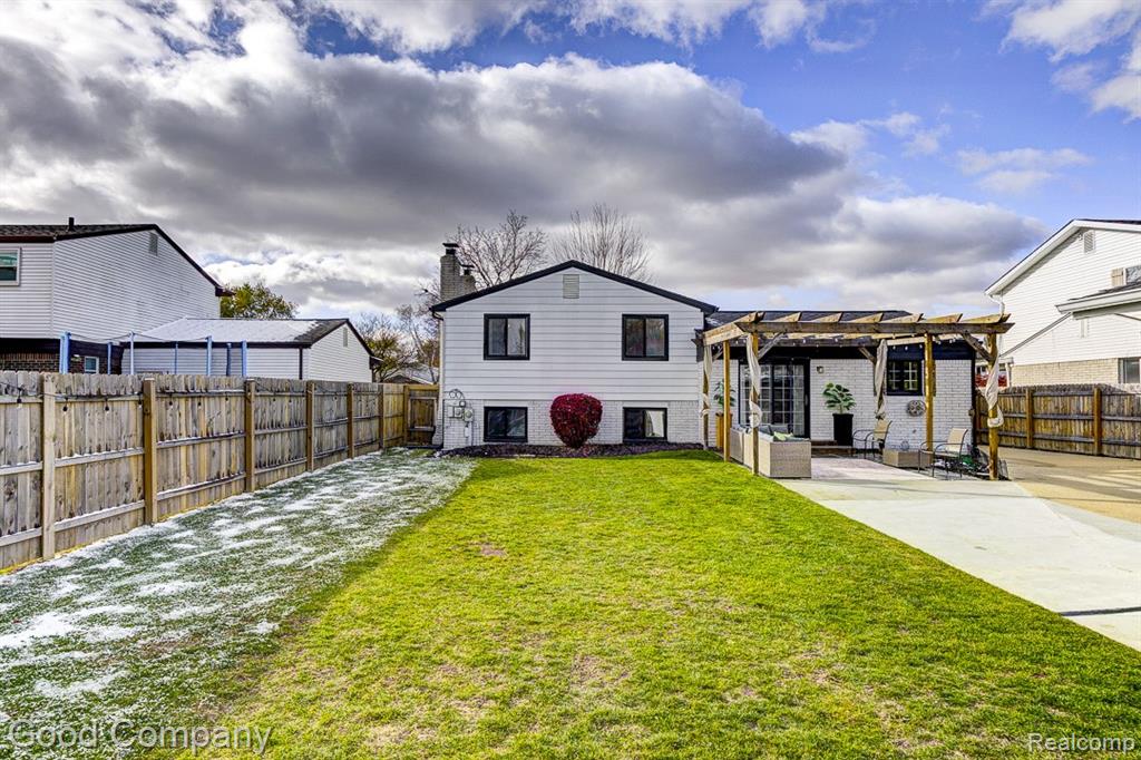 40038 Eagle Drive, Sterling Heights, MI 48310 — Photo 47