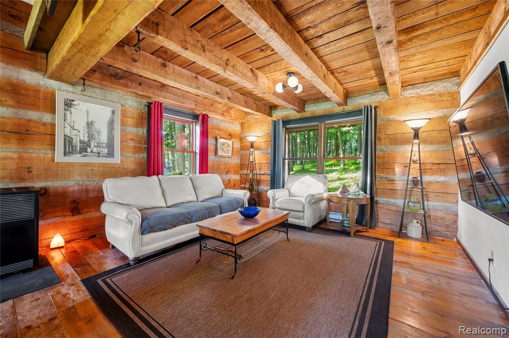 1653 INDIAN GARDEN Lane, Milford, MI 48380 — Photo 23