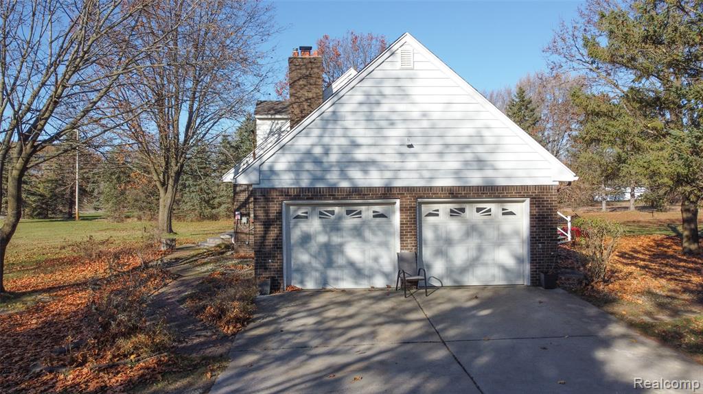9459 Morrish Road, Swartz Creek, MI 48473 — Photo 6