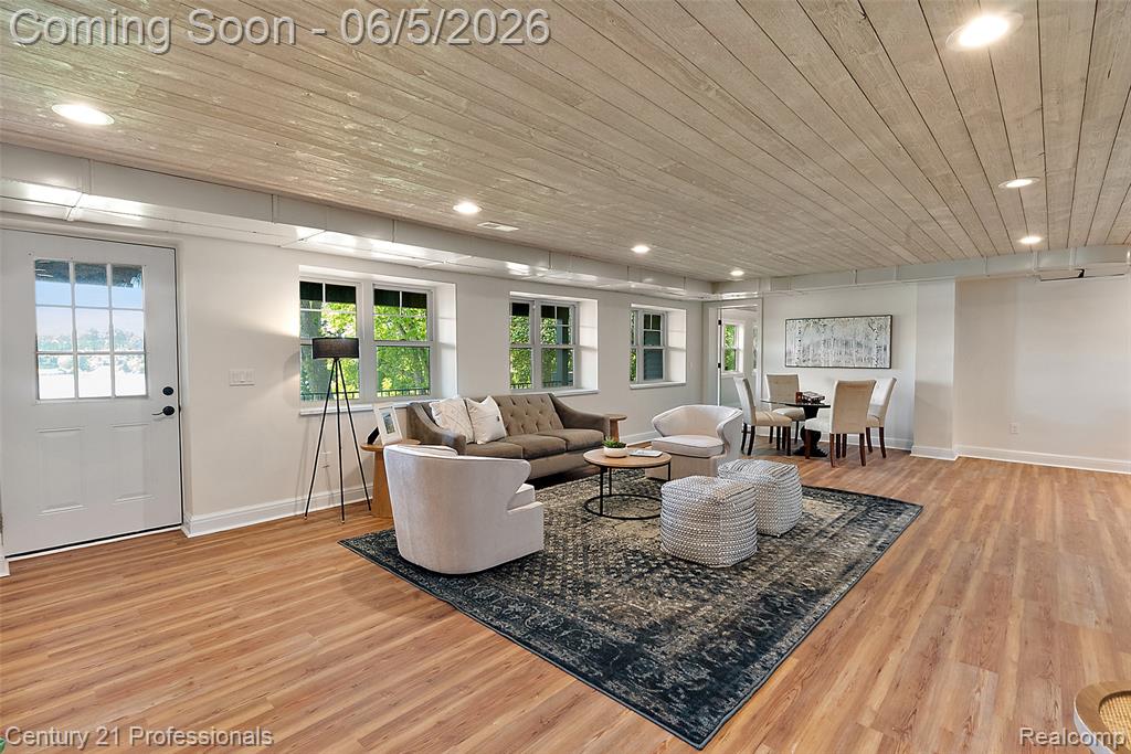 1420 Pettibone Lake Road, Highland, MI 48356 — Photo 33
