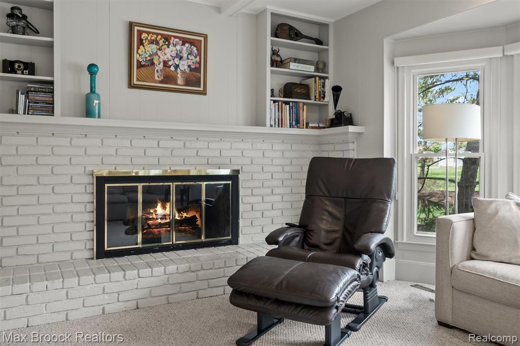 6540 Alderley Way, West Bloomfield, MI — Photo 24