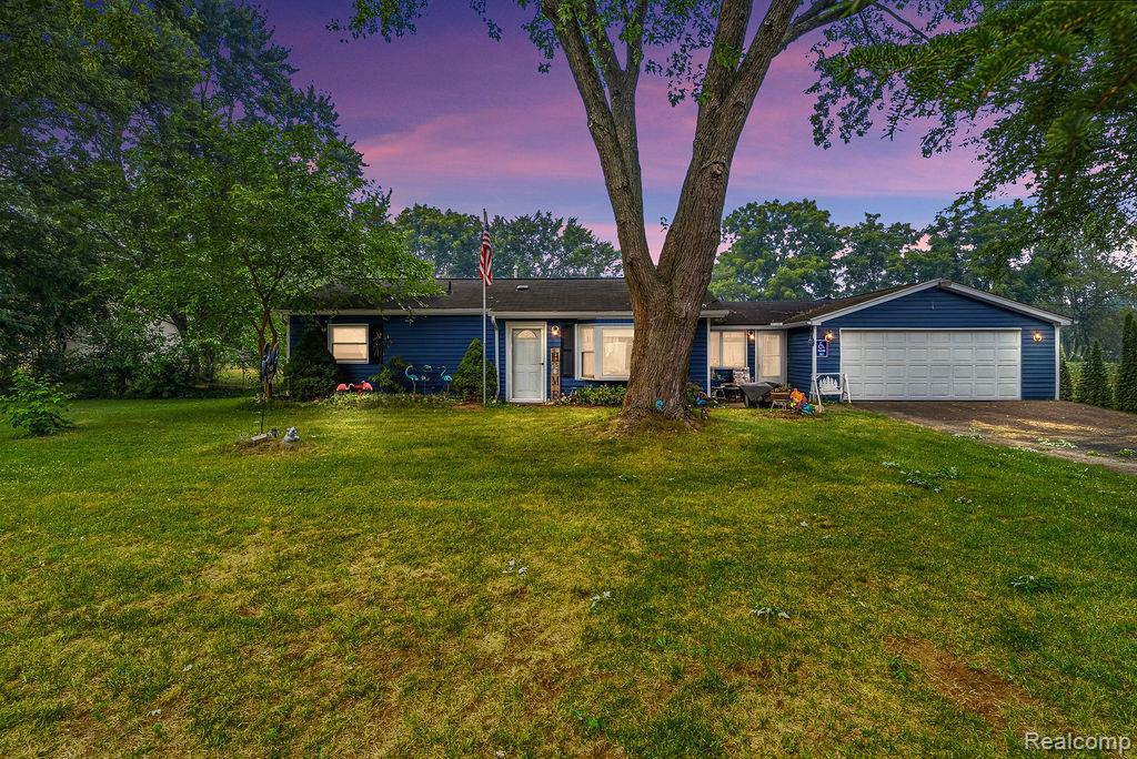 6479 Nightingale Drive, Flint, MI 48506