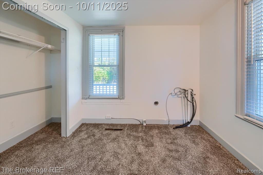 5234 Kelly Road, Flint, MI 48504 — Photo 41