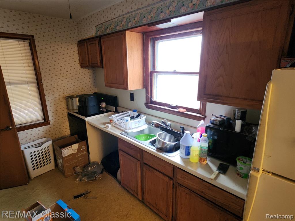 643 E Kennett Road, Pontiac, MI 48340 — Photo 19