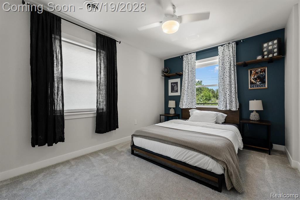 502 W Sunnybrook Drive, Royal Oak, MI 48073 — Photo 25