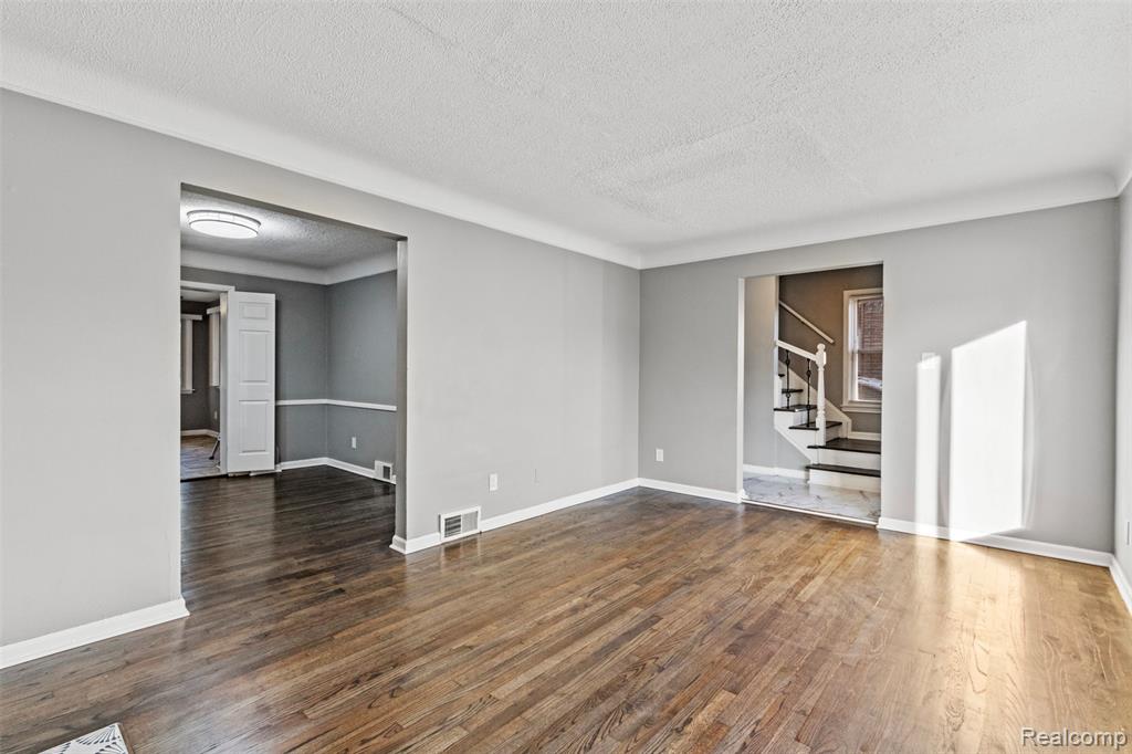 8620 W 7 Mile Road, Detroit, MI 48221 — Photo 4