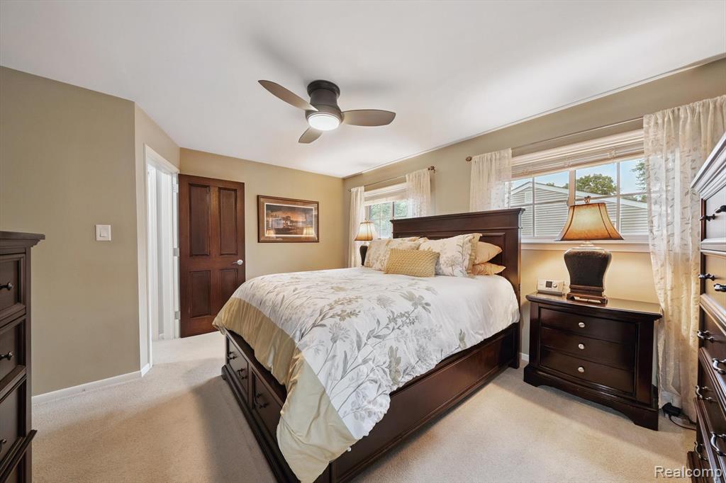 425 Kendry Avenue, Bloomfield Hills, MI 48302 — Photo 24