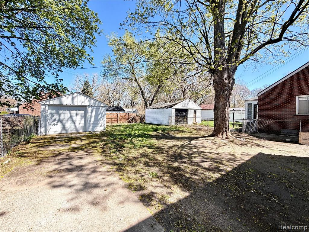 7200 W Outer Drive, Detroit, MI 48235 — Photo 11
