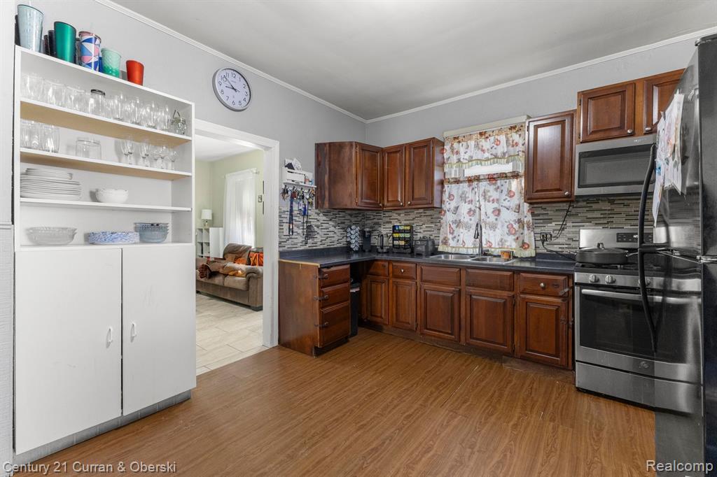 9182 LAFAYETTE Boulevard, Detroit, MI 48209 — Photo 15