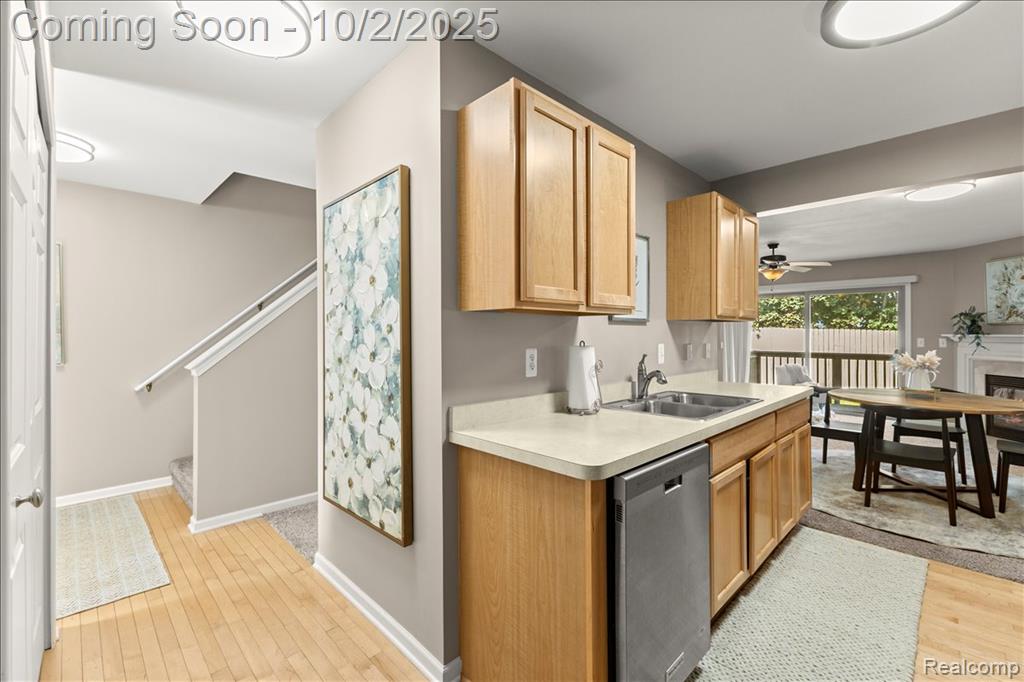 7180 Lavender Lane, Waterford, MI 48327 — Photo 9