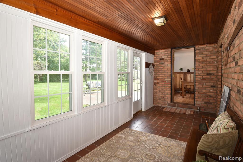 4126 N FULTON Place, Royal Oak, MI 48073 — Photo 22