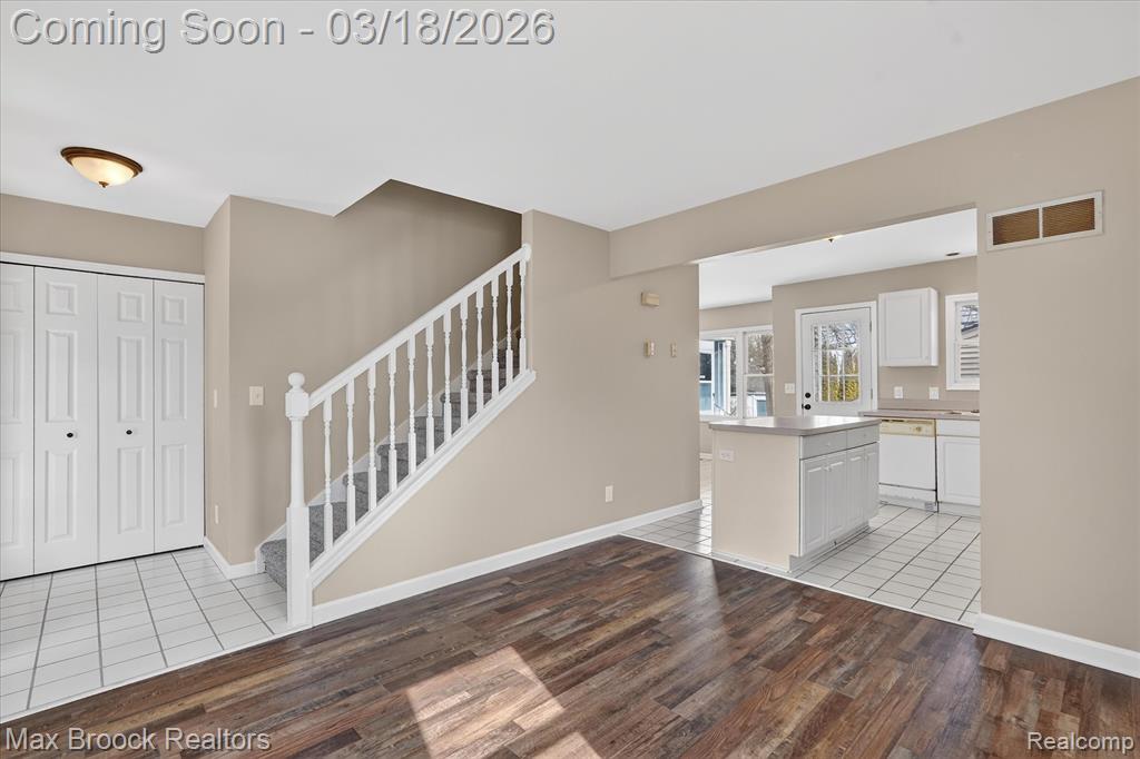 4414 Robinwood Avenue, Royal Oak, MI 48073 — Photo 7