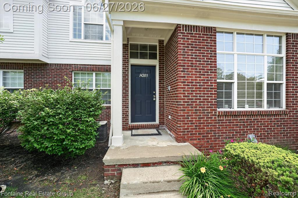 14203 Adri Circle, Walled Lake, MI 48390 — Photo 3
