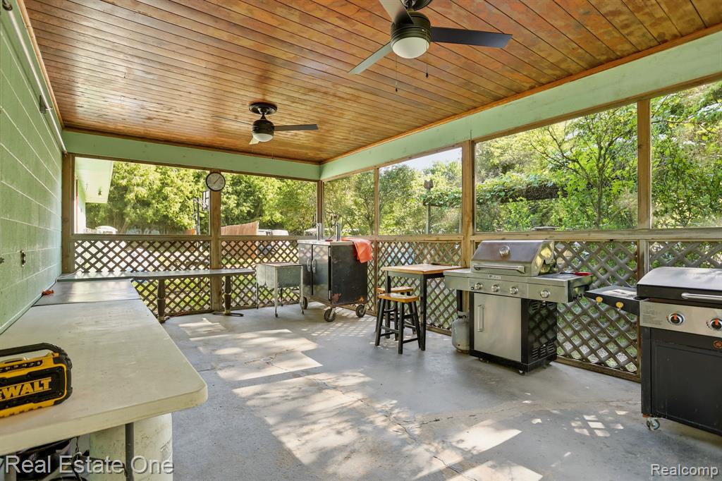 5848 Griggs Road, Caseville, MI 48725 — Photo 25