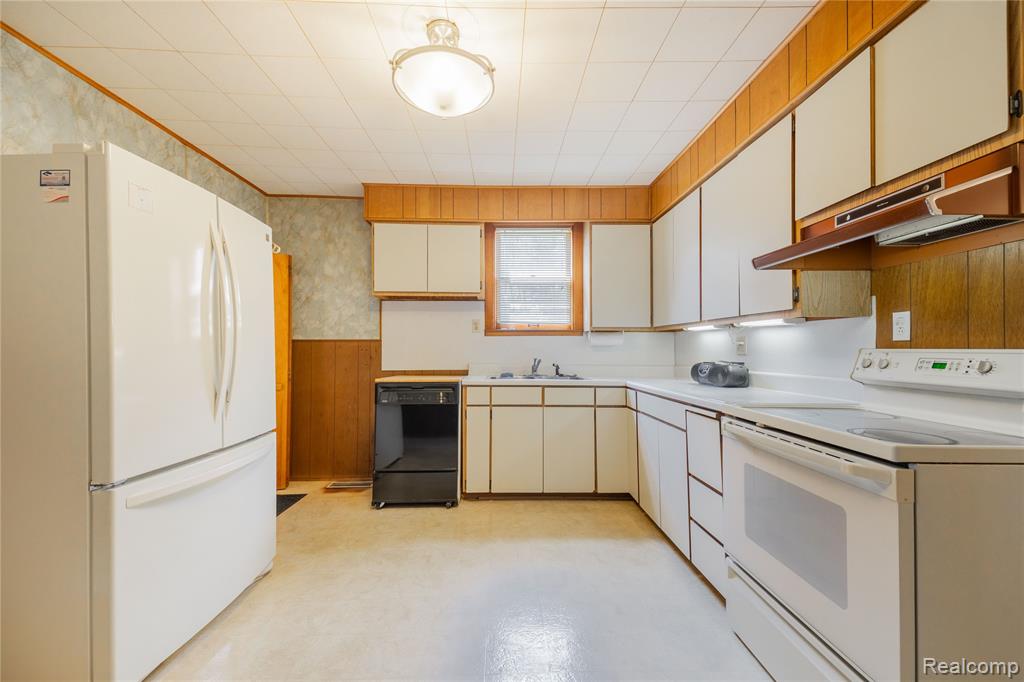 29463 Sibley Road, Romulus, MI 48174 — Photo 16
