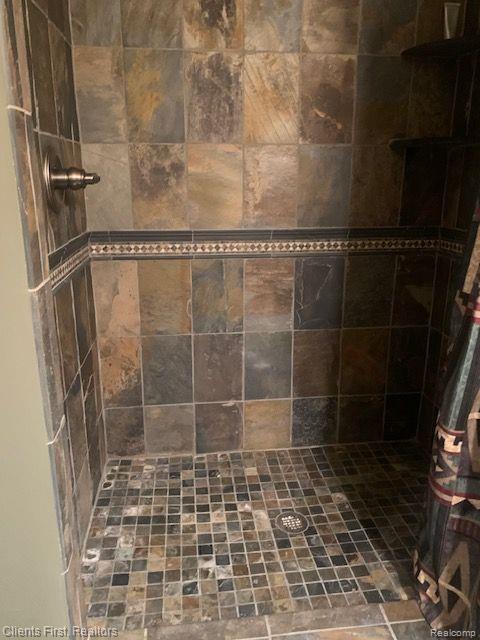 41473 TWAIN, Novi, MI 48377 — Photo 32