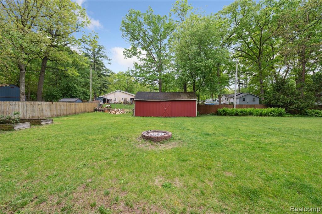 6544 Woodland Road, Whitmore Lake, MI 48189 — Photo 49