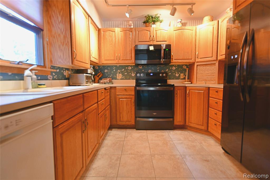 2199 Blueberry Hill Rd - Photo 4