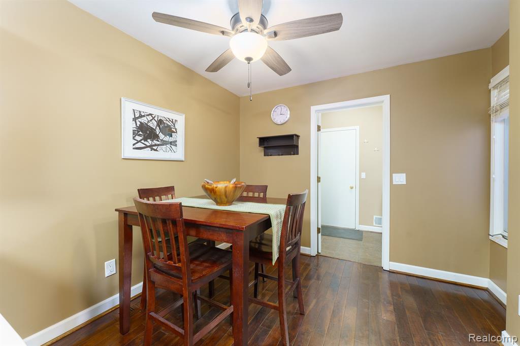 42033 SARATOGA Circle, Canton, MI 48187 — Photo 12