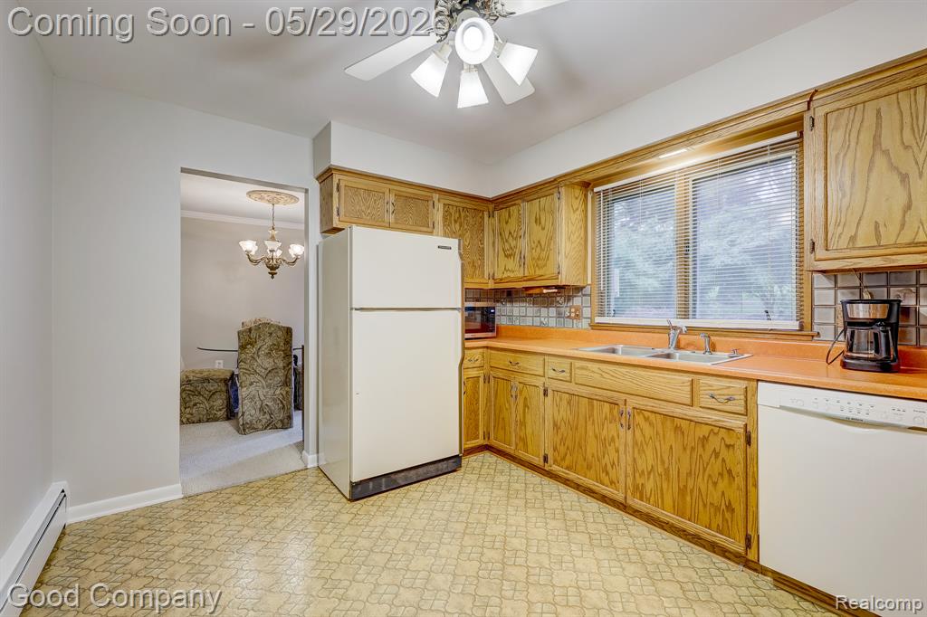 1371 Winchcombe Drive, Bloomfield Hills, MI 48304 — Photo 8