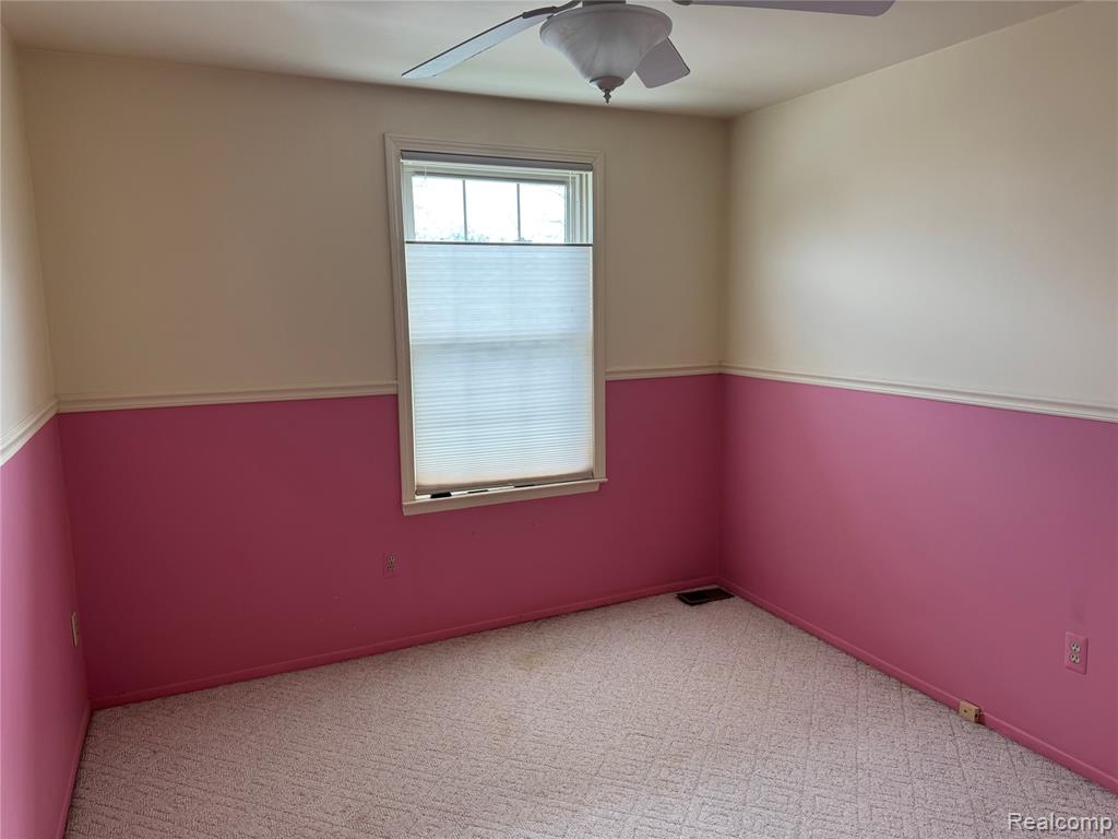 1597 Dover Hill S, Walled Lake, MI 48390 — Photo 13