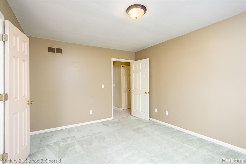 42104 Echo Forest Drive, Canton, MI 48188 — Photo 9