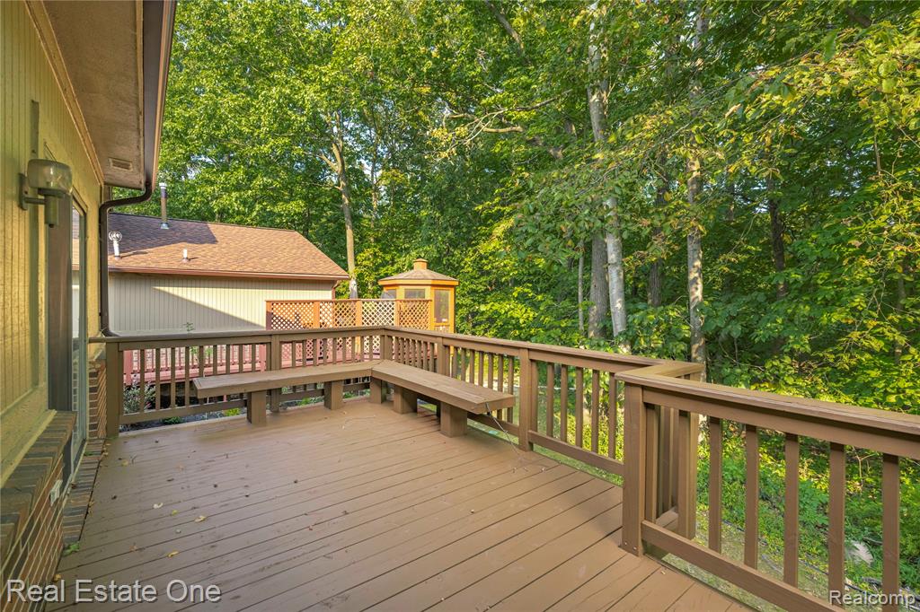 6291 Pheasant Run, West Bloomfield, MI — Photo 34
