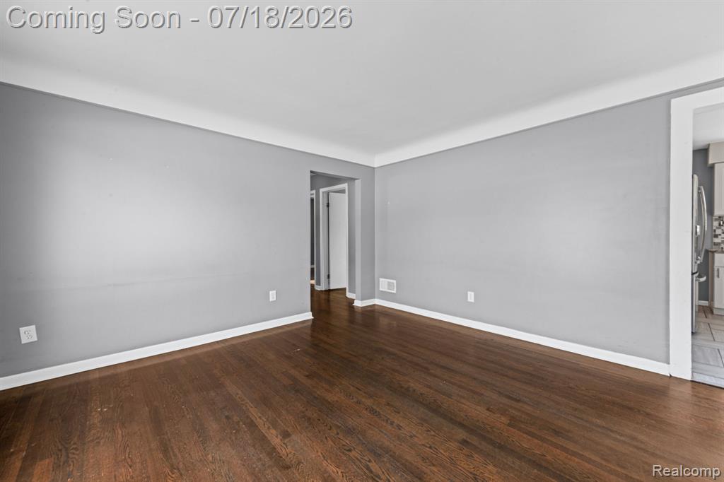 8950 Brentwood Street, Livonia, MI 48150 — Photo 10