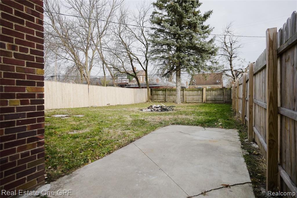 7702 Patton Street, Detroit, MI 48228 — Photo 5