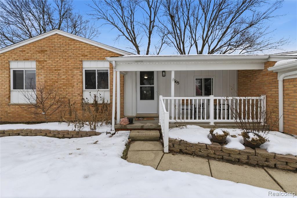 6115 Marscot Drive, Lansing, MI 48911 — Photo 5