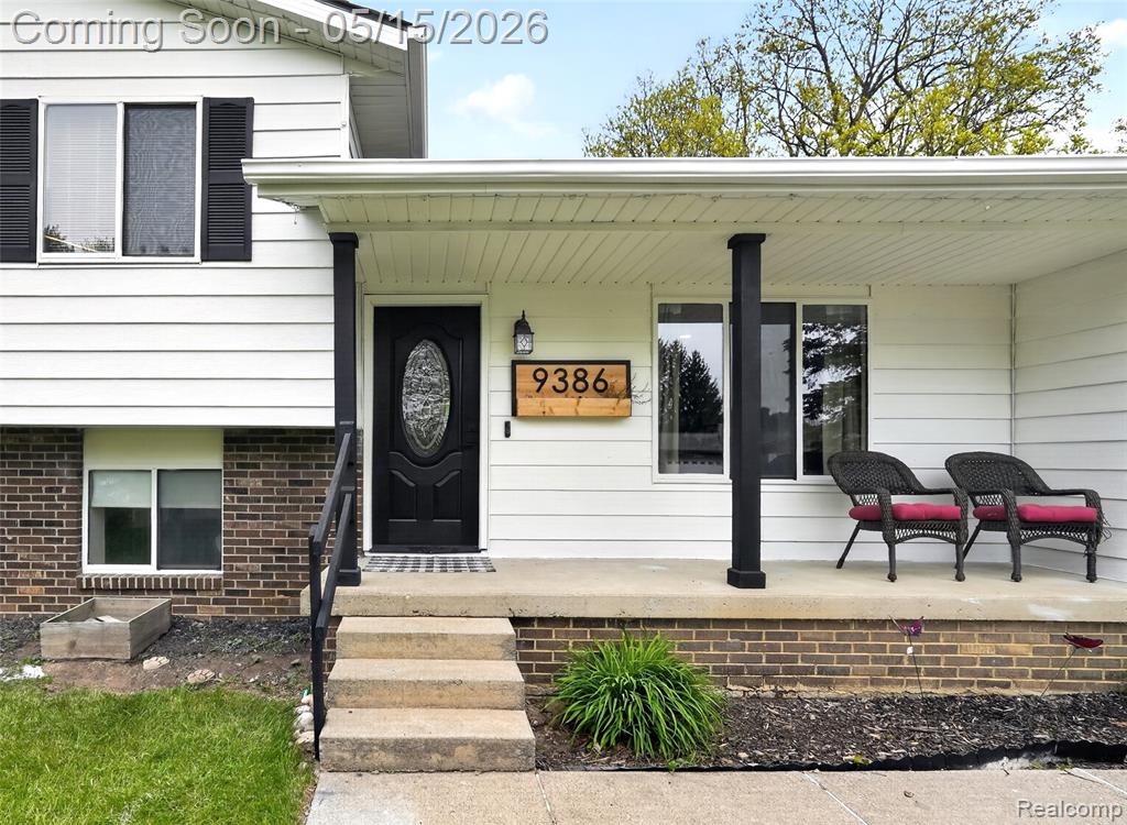 9386 Woodside Trail, Swartz Creek, MI 48473 — Photo 2