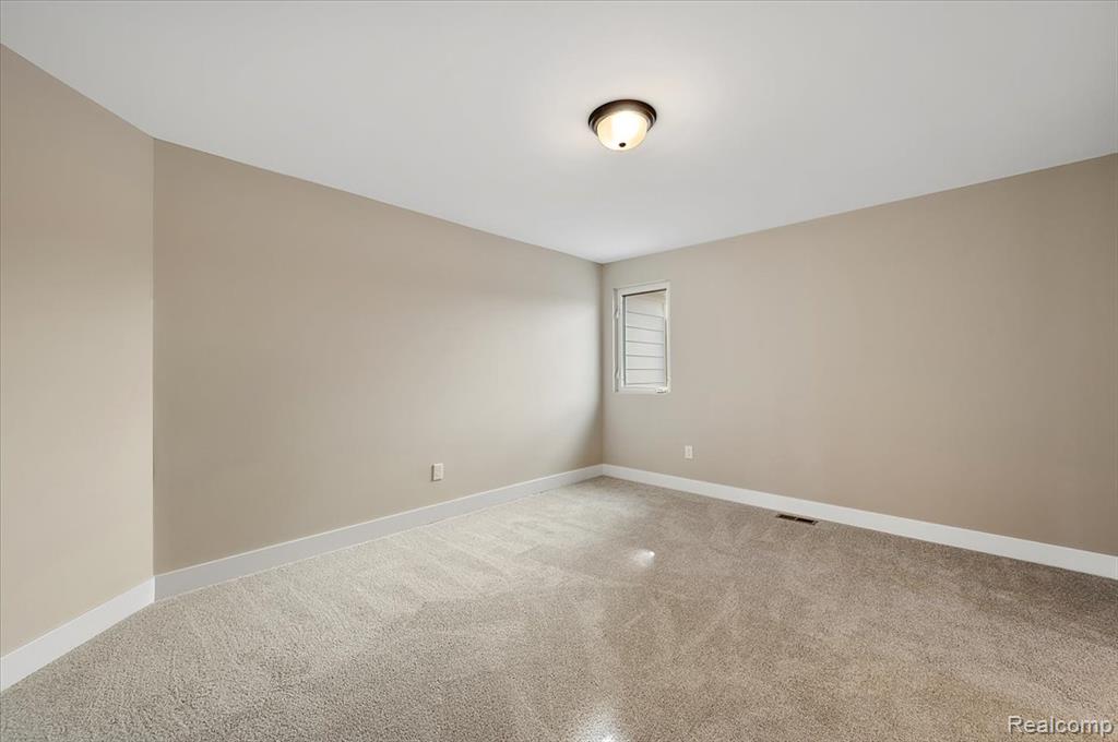 23947 Sawgrass Drive, Macomb, MI 48042 — Photo 46
