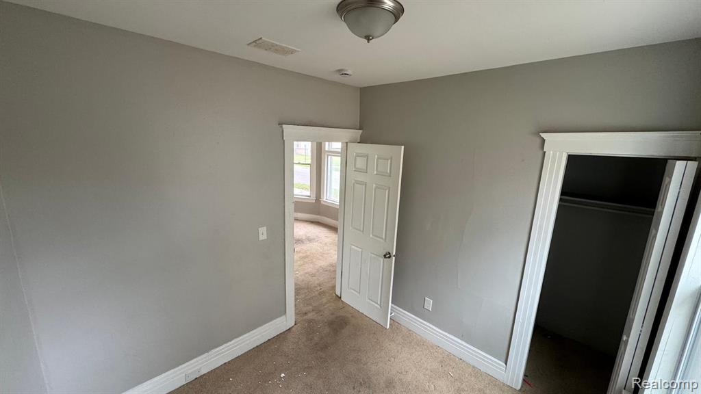 253 Beechwood Street, River Rouge, MI 48218 — Photo 12