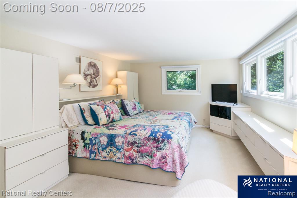 4933 Malibu Drive, Bloomfield Hills, MI 48302 — Photo 51