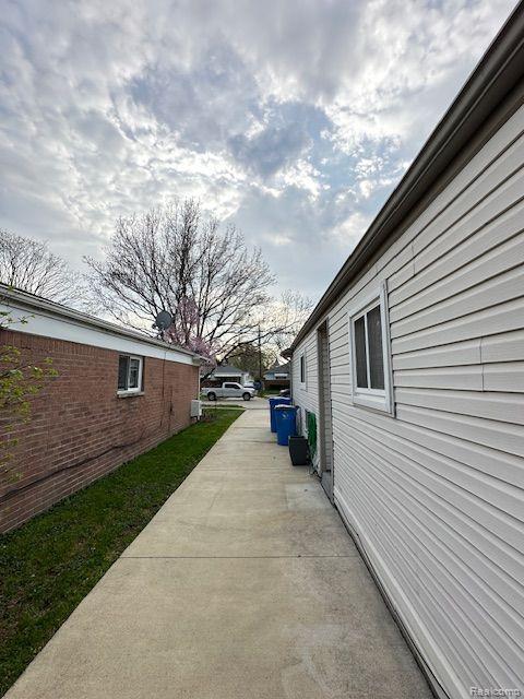5369 POLK Street, Dearborn Heights, MI 48125 — Photo 17