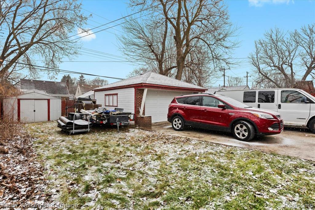 12931 Grayfield Street, Detroit, MI 48223 — Photo 27