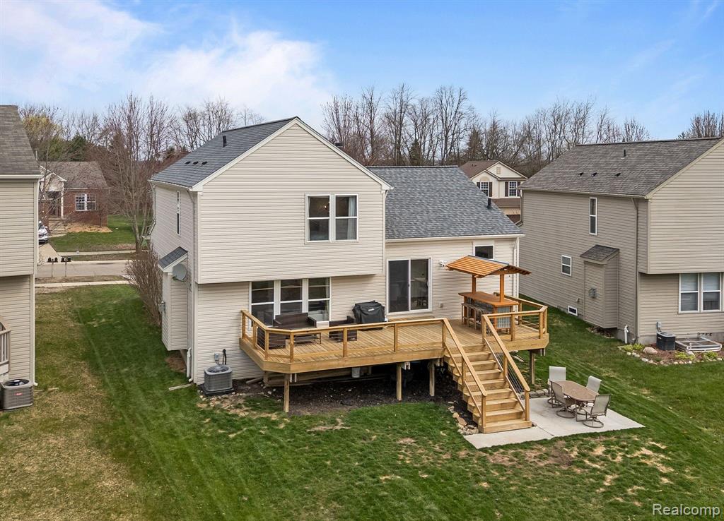 444 OTTER RUN Road, Holly, MI 48442 — Photo 7