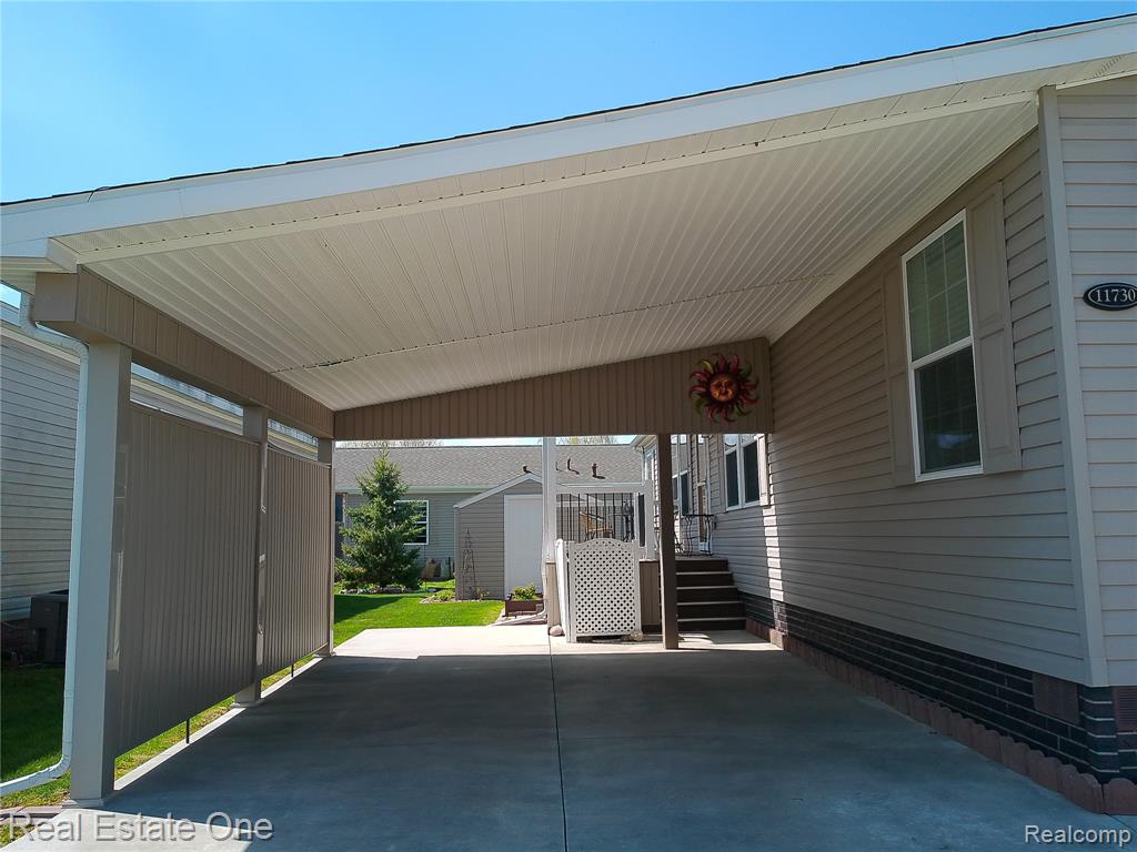 11730 Cedarbrook Drive, South Lyon, MI 48178 — Photo 21