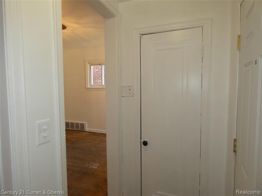 20466 Spencer Street, Detroit, MI 48234 — Photo 7