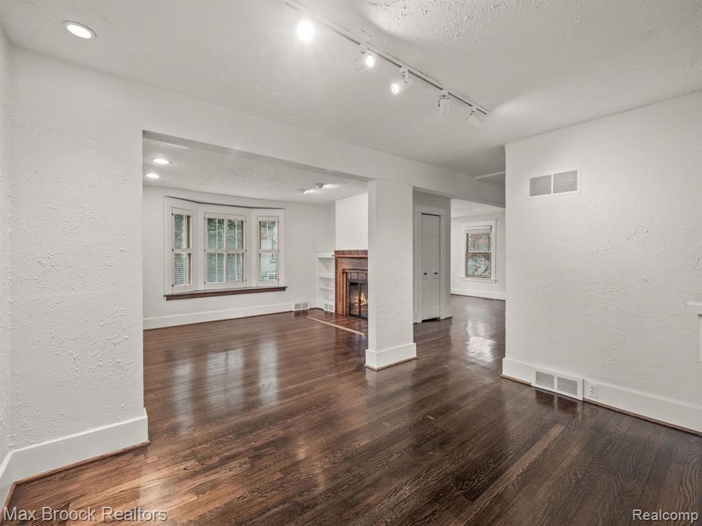439 Park Street, Birmingham, MI 48009 — Photo 6