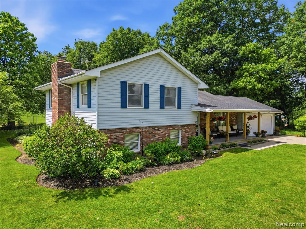 4136 Peppermill Road, Attica, MI 48412 — Photo 2