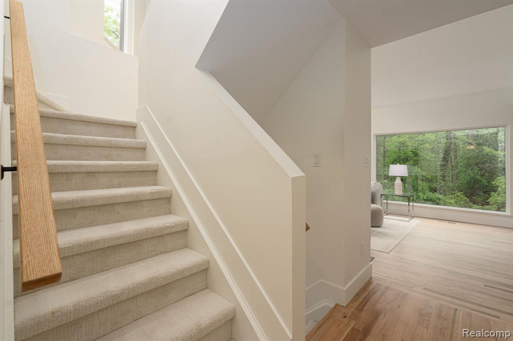 1907 Raymond Place, Bloomfield Hills, MI 48302 — Photo 20